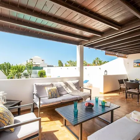 Tropical By Vila Playa Blanca (Lanzarote)